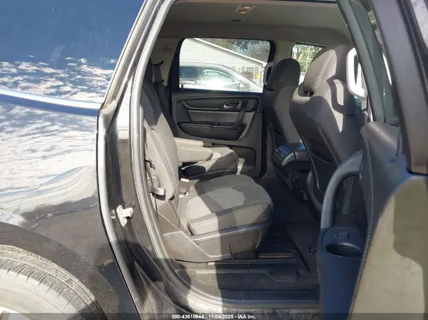 1GNKVHKD6GJ157522 2016 CHEVROLET TRAVERSE - Image 8