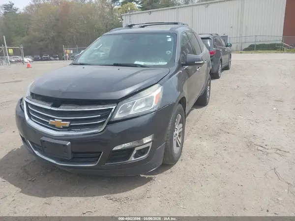 1GNKVHKD6GJ182436 2016 CHEVROLET TRAVERSE - Image 2