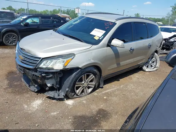 1GNKVHKD6GJ195641 2016 CHEVROLET TRAVERSE - Image 2