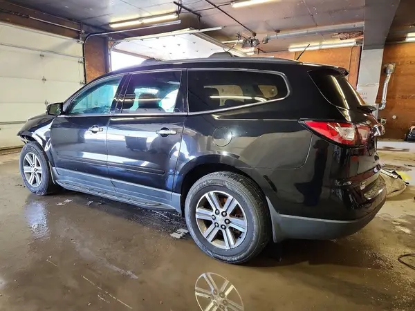 1GNKVHKD6GJ222093 2016 CHEVROLET TRAVERSE - Image 2
