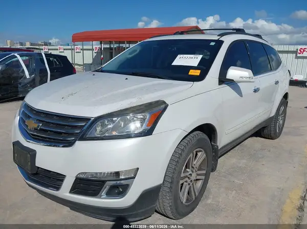 1GNKVHKD6GJ222949 2016 CHEVROLET TRAVERSE - Image 2