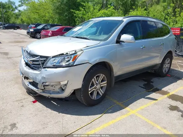 1GNKVHKD6GJ277577 2016 CHEVROLET TRAVERSE - Image 2