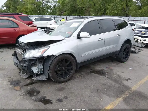 1GNKVHKD6HJ150264 2017 CHEVROLET TRAVERSE - Image 2
