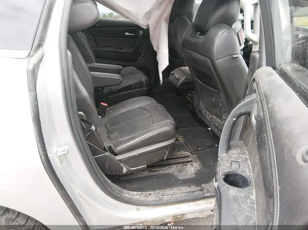 1GNKVHKD6HJ150264 2017 CHEVROLET TRAVERSE - Image 8