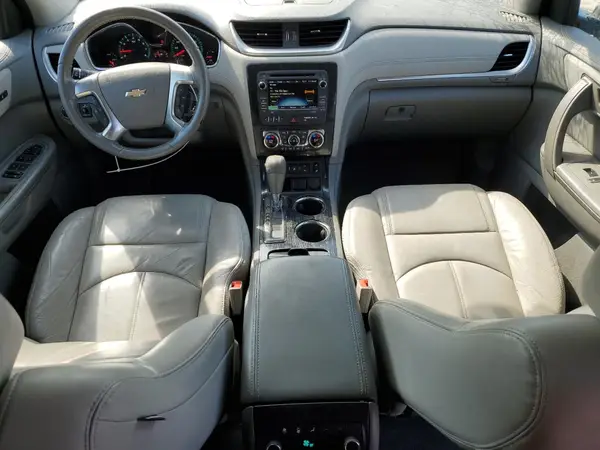1GNKVHKD6HJ188111 2017 CHEVROLET TRAVERSE - Image 8