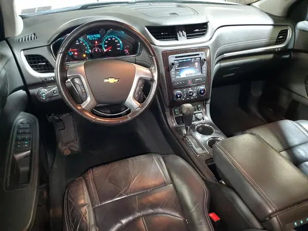 1GNKVHKD6HJ301880 2017 CHEVROLET TRAVERSE - Image 8