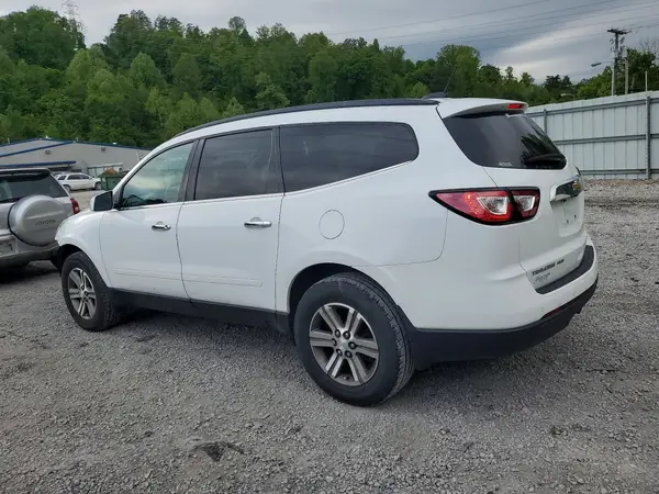 1GNKVHKD6HJ313270 2017 CHEVROLET TRAVERSE - Image 2