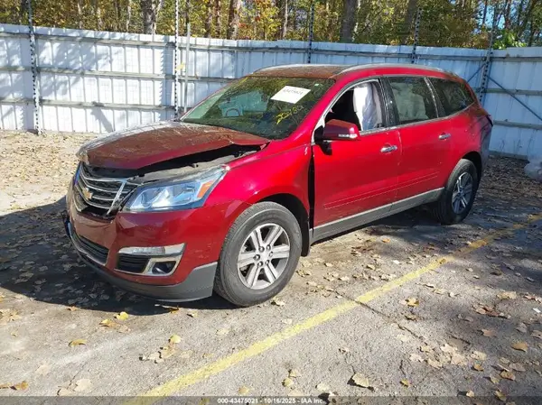 1GNKVHKD6HJ322180 2017 CHEVROLET TRAVERSE - Image 2