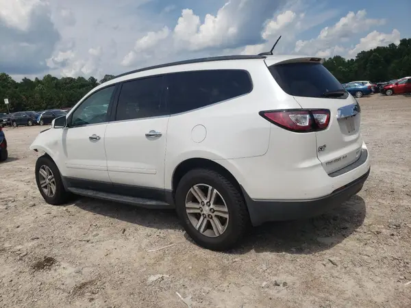 1GNKVHKD6HJ336497 2017 CHEVROLET TRAVERSE - Image 2