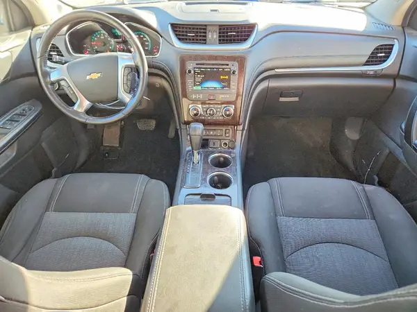 1GNKVHKD7GJ269360 2016 CHEVROLET TRAVERSE - Image 8