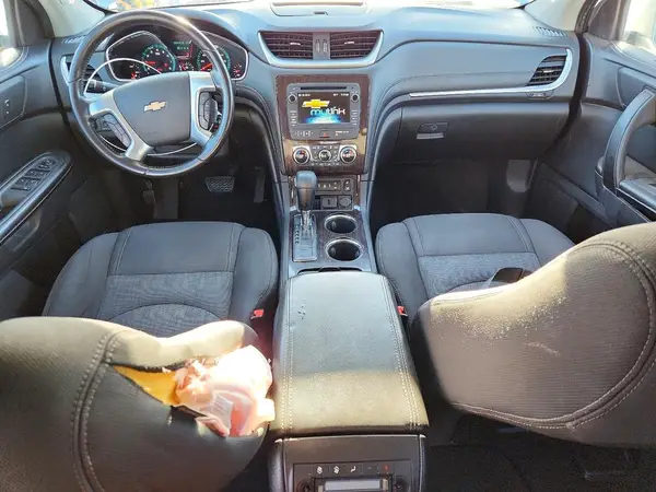 1GNKVHKD7GJ347717 2016 CHEVROLET TRAVERSE - Image 8