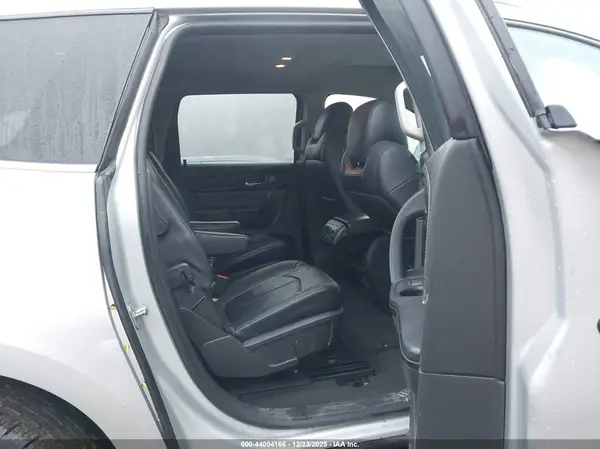 1GNKVHKD7HJ122991 2017 CHEVROLET TRAVERSE - Image 8