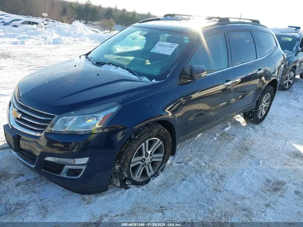 1GNKVHKD7HJ131819 2017 CHEVROLET TRAVERSE - Image 2