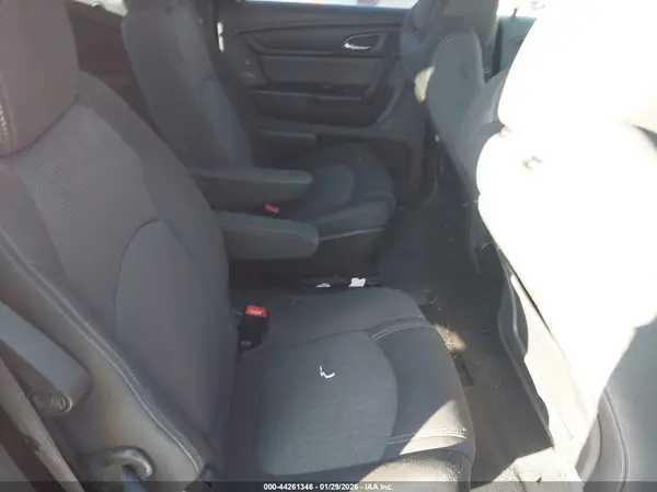 1GNKVHKD7HJ131819 2017 CHEVROLET TRAVERSE - Image 8