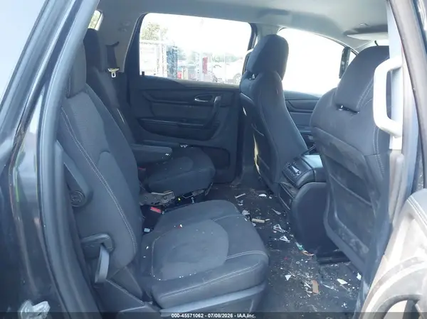 1GNKVHKD7HJ161676 2017 CHEVROLET TRAVERSE - Image 8