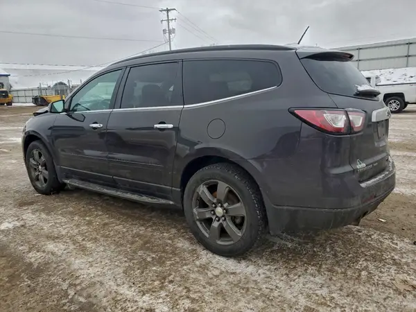 1GNKVHKD7HJ319935 2017 CHEVROLET TRAVERSE - Image 2