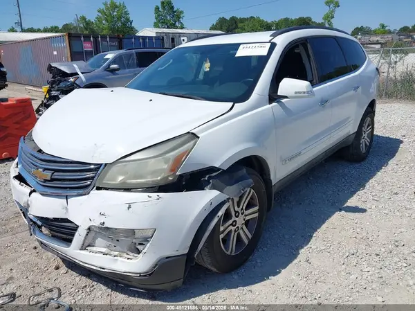 1GNKVHKD8GJ116549 2016 CHEVROLET TRAVERSE - Image 2