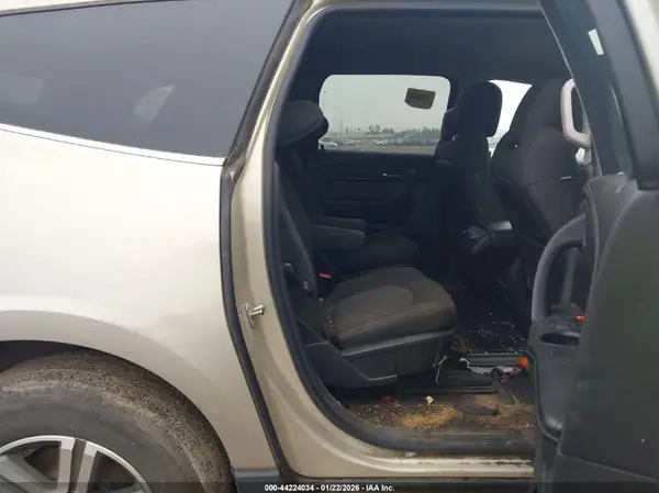 1GNKVHKD8GJ118723 2016 CHEVROLET TRAVERSE - Image 8