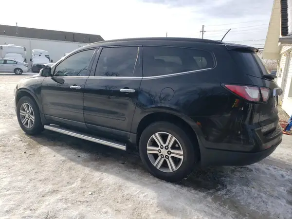 1GNKVHKD8GJ176105 2016 CHEVROLET TRAVERSE - Image 2