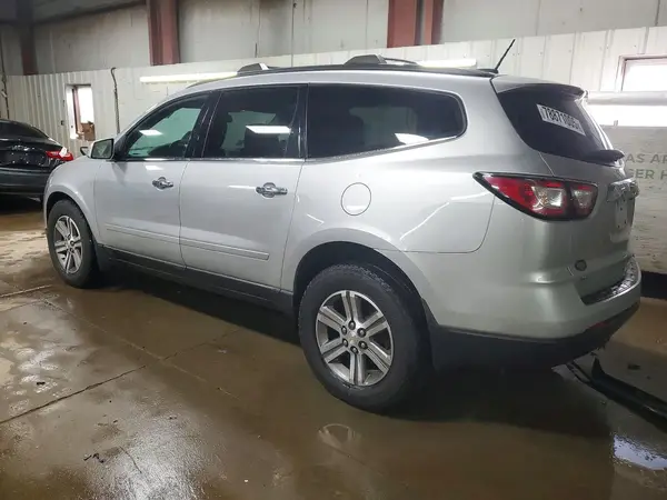 1GNKVHKD8GJ233161 2016 CHEVROLET TRAVERSE - Image 2
