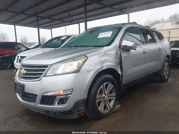 1GNKVHKD8GJ254446 2016 CHEVROLET TRAVERSE - Image 2