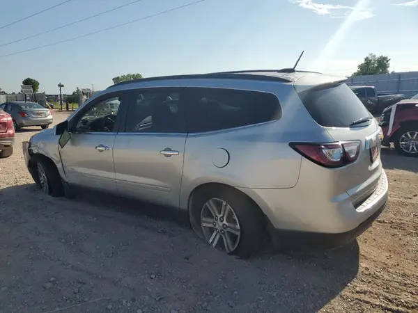 1GNKVHKD8GJ303791 2016 CHEVROLET TRAVERSE - Image 2