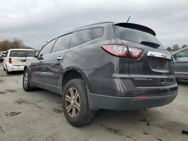 1GNKVHKD8HJ142554 2017 CHEVROLET TRAVERSE - Image 2