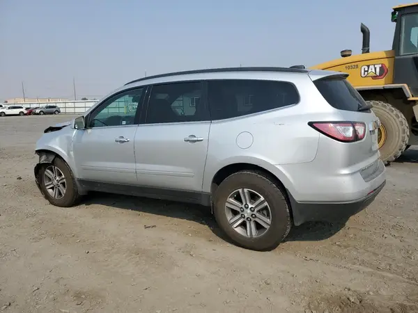 1GNKVHKD8HJ143025 2017 CHEVROLET TRAVERSE - Image 2