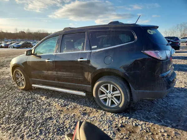 1GNKVHKD8HJ155272 2017 CHEVROLET TRAVERSE - Image 2