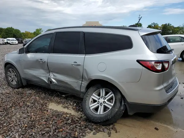 1GNKVHKD8HJ199059 2017 CHEVROLET TRAVERSE - Image 2