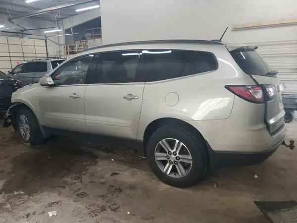1GNKVHKD8HJ220203 2017 CHEVROLET TRAVERSE - Image 2
