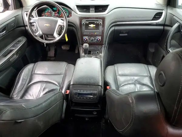 1GNKVHKD8HJ244243 2017 CHEVROLET TRAVERSE - Image 8