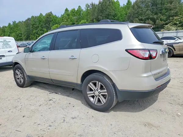 1GNKVHKD8HJ255100 2017 CHEVROLET TRAVERSE - Image 2