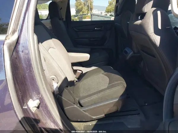 1GNKVHKD8HJ270406 2017 CHEVROLET TRAVERSE - Image 8