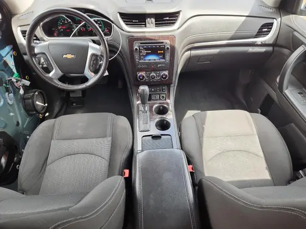 1GNKVHKD8HJ278103 2017 CHEVROLET TRAVERSE - Image 8