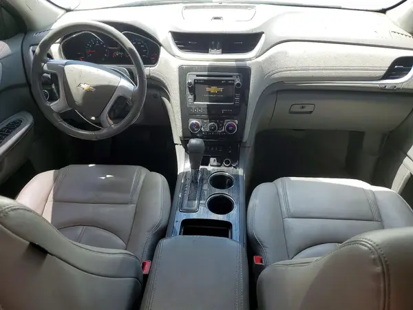 1GNKVHKD8HJ291076 2017 CHEVROLET TRAVERSE - Image 8