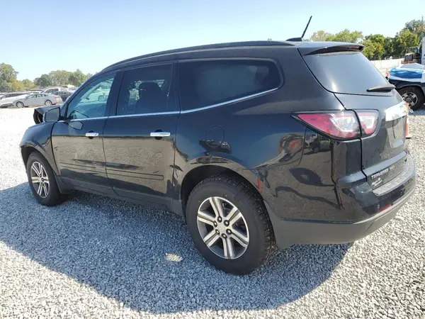 1GNKVHKD8HJ294558 2017 CHEVROLET TRAVERSE - Image 2