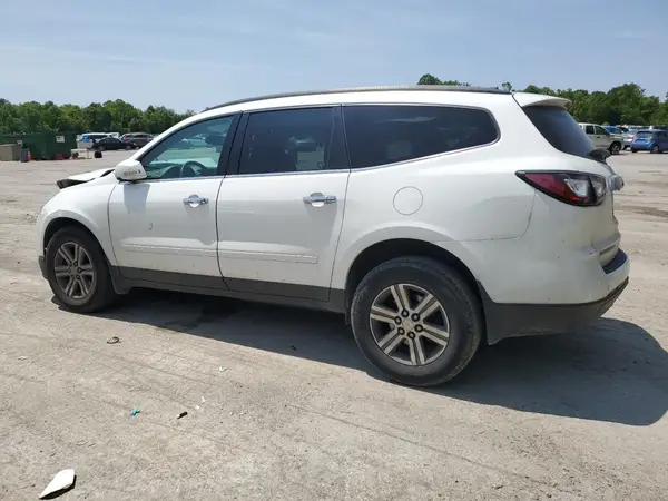 1GNKVHKD8HJ349719 2017 CHEVROLET TRAVERSE - Image 2