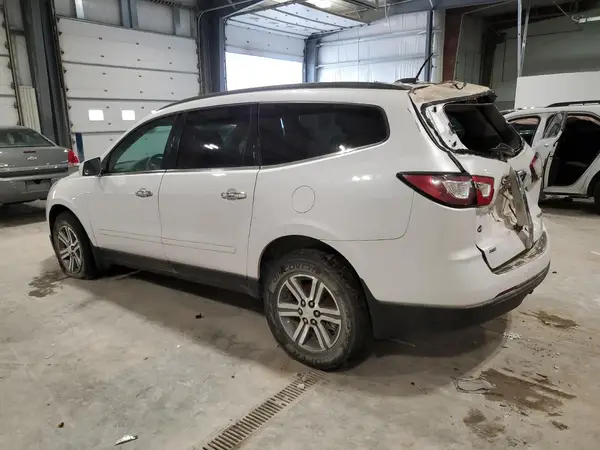 1GNKVHKD9GJ105821 2016 CHEVROLET TRAVERSE - Image 2