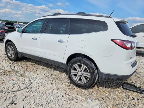 1GNKVHKD9GJ131772 2016 CHEVROLET TRAVERSE - Image 2