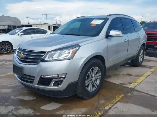 1GNKVHKD9GJ195424 2016 CHEVROLET TRAVERSE - Image 2
