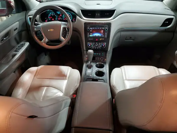 1GNKVHKD9GJ266525 2016 CHEVROLET TRAVERSE - Image 8