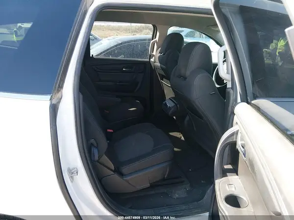 1GNKVHKD9GJ316064 2016 CHEVROLET TRAVERSE - Image 8