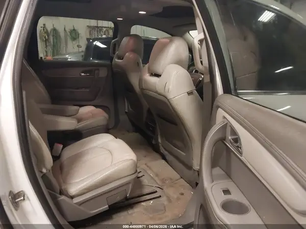 1GNKVHKD9GJ330305 2016 CHEVROLET TRAVERSE - Image 8