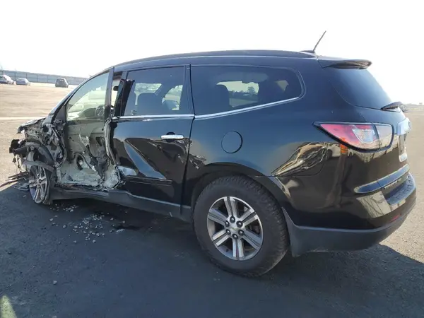 1GNKVHKD9HJ145768 2017 CHEVROLET TRAVERSE - Image 2