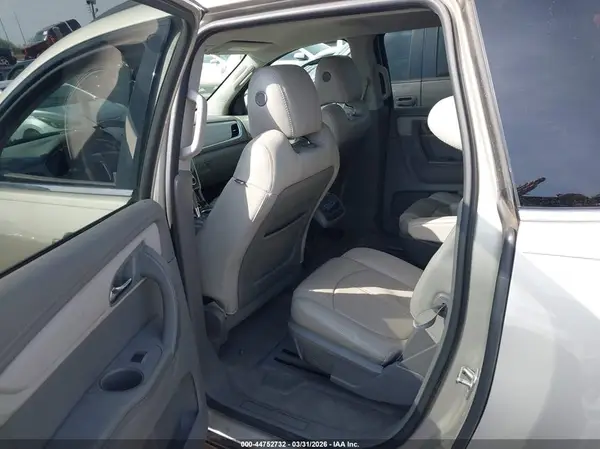 1GNKVHKD9HJ163591 2017 CHEVROLET TRAVERSE - Image 8