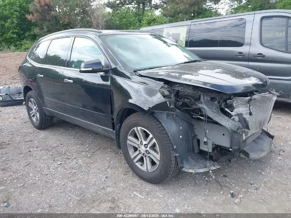 1GNKVHKD9HJ205192 2017 CHEVROLET TRAVERSE - Image 1