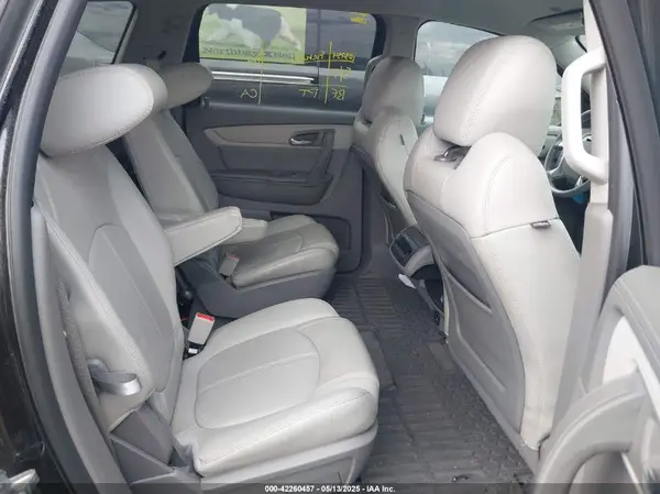 1GNKVHKD9HJ205192 2017 CHEVROLET TRAVERSE - Image 8