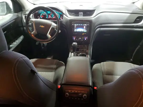 1GNKVHKD9HJ213146 2017 CHEVROLET TRAVERSE - Image 8