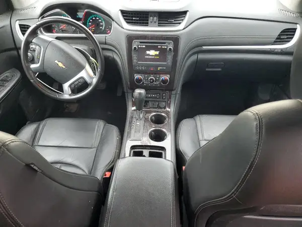 1GNKVHKD9HJ315059 2017 CHEVROLET TRAVERSE - Image 8